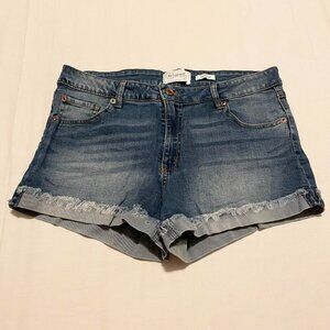 RE Generation By Celebrity Pink Meadow Jean Shorts Size 30